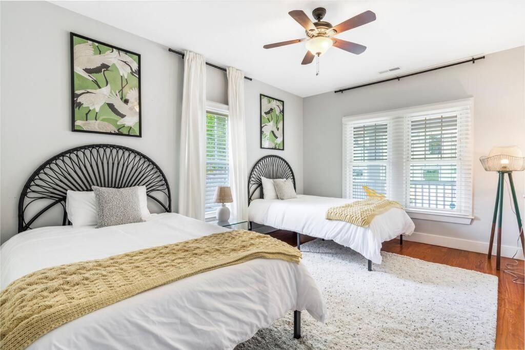 Villa Bright + New - Fire Pit - Hammock - 3 Bd Raleigh Exterior foto