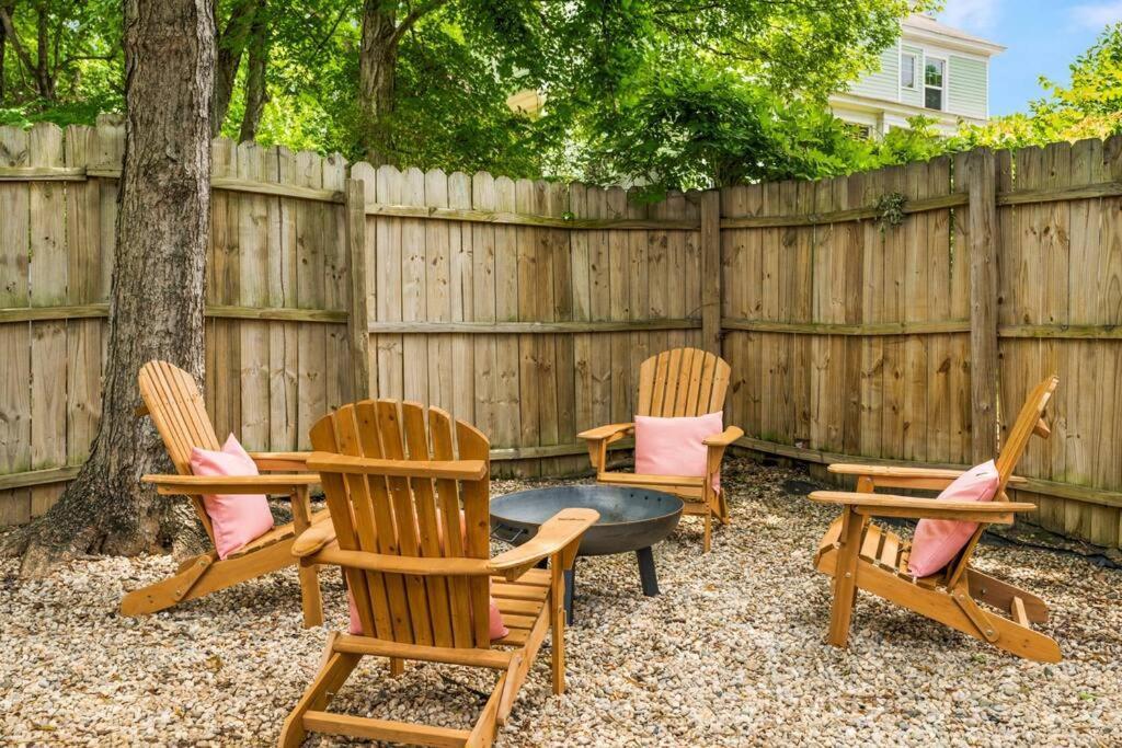 Villa Bright + New - Fire Pit - Hammock - 3 Bd Raleigh Exterior foto